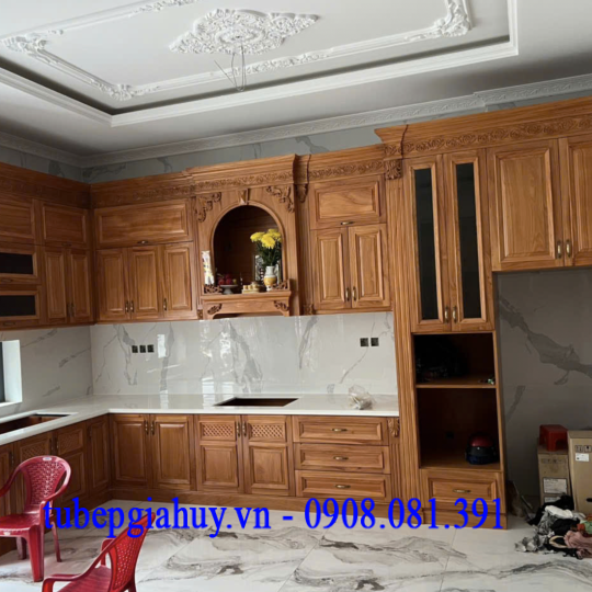 TỦ BẾP GỖ ĐỎ 2